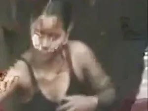 सौंदर्य होंठ एक सदस् ...