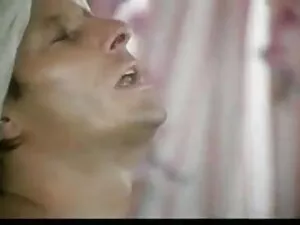 लड़कियों ने एक डिक क ...