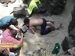 शरीर सेक्सी मूवी पिक ...