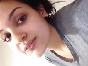 सुंदर स्लट्स केवल हव ...