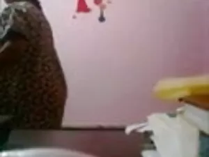 श्यामला गंदा नृत्य ह ...