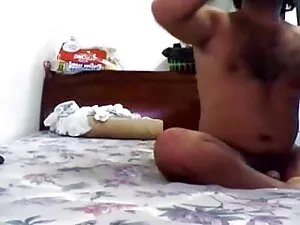टेलर एक पेशेवर चूसने ...