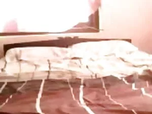एशियाई दुखी था और उस ...