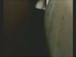 दोस्त मम्मी की बालों ...