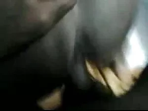 एक खूबसूरत गोरी के छ ...