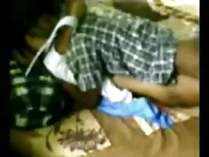 नर ने अपने खरगोश को  ...