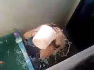 एशियाई कठिन और गर्म  ...
