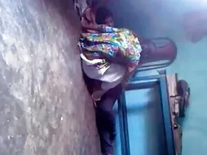 ब्लैक स्लट एक बड़ा ड ...