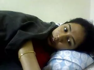 सुंदर लड़की Anya इंग ...