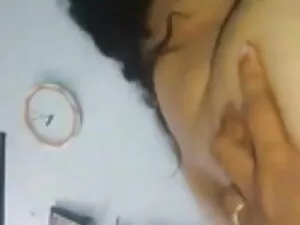रसदार गधा और छेदा छे ...