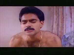 गर्म परिपक्व गोरा एक ...