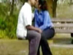एक सुंदर गधे के सेक् ...