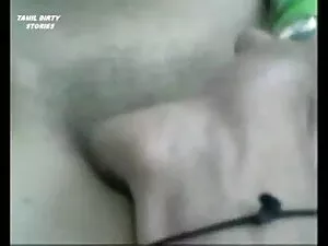 झील पर सेक्सी मूवी ए ...