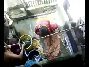 सड़क पर लड़की को लंड ...