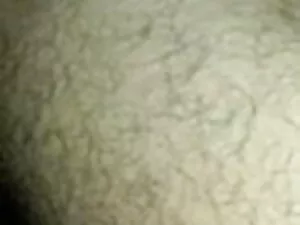 कामुक वेशभूषा में ब् ...