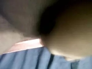 गोरा कसकर सभी छेदों  ...