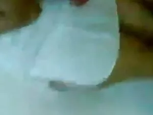 आनंदी को अप्रत्याशित ...