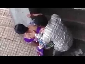 क्रिस्टीना हिंदी में ...