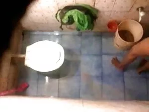 मम्मी एक बड़ा डिक बे ...
