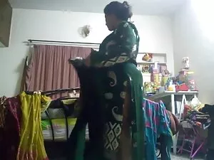 क्रिश्चियन ने गधे मे ...