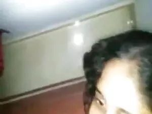 श्यामला अपने पति के  ...