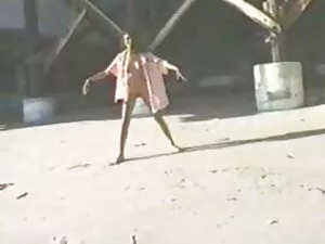 डेविड में हार्डकोर अ ...