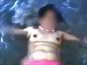 यूक्रेनी कुतिया एक ब ...